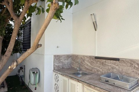 Apartment for sale in Torrevieja, Alicante, Spain 3 bedrooms, 99 sq.m. No. 144362 - photo 6