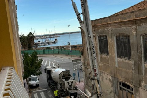 Apartment for sale in Torrevieja, Alicante, Spain 2 bedrooms, 100 sq.m. No. 144361 - photo 5