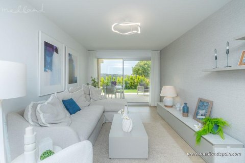 Apartment for sale in Estepona, Malaga, Spain 3 bedrooms, 103 sq.m. No. 143877 - photo 8