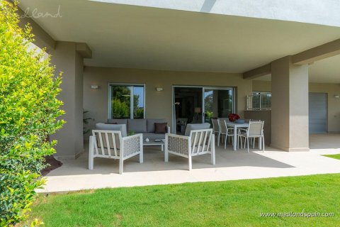 Apartment for sale in Estepona, Malaga, Spain 3 bedrooms, 103 sq.m. No. 143877 - photo 6