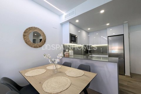 Lägenhet till salu i Orihuela, Alicante, Spanien 2 sovrum, 66 kvm. Nr. 143876 - foto 14