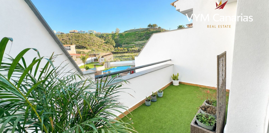 Kaupunkipientalo San Miguel de Abona, Tenerife, Espanja 4 makuuhuonetta, 180 m2 No. 164407