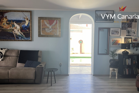 Villa till salu i Callao Salvaje, Tenerife, Spanien 3 sovrum, 82 kvm. Nr. 164408 - foto 13