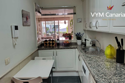 Townhouse for sale in Chayofa, Tenerife, Spain 2 bedrooms, 150 sq.m. No. 164409 - photo 14