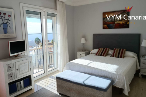 Townhouse for sale in Chayofa, Tenerife, Spain 2 bedrooms, 150 sq.m. No. 164409 - photo 9