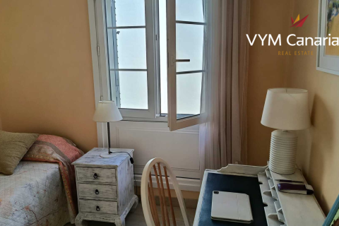 Townhouse for sale in Chayofa, Tenerife, Spain 2 bedrooms, 150 sq.m. No. 164409 - photo 12