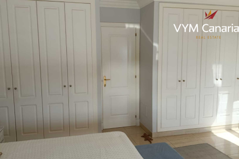 Townhouse for sale in Chayofa, Tenerife, Spain 2 bedrooms, 150 sq.m. No. 164409 - photo 10