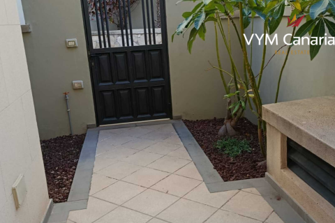 Townhouse for sale in Chayofa, Tenerife, Spain 2 bedrooms, 150 sq.m. No. 164409 - photo 18