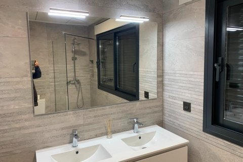 Villa till salu i Pinoso, Alicante, Spanien 4 sovrum, 180 kvm. Nr. 170566 - foto 9