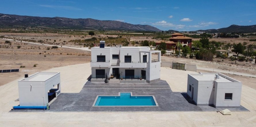Villa i Pinoso, Alicante, Spanien 4 sovrum, 180 kvm. Nr. 170566