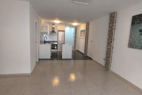 Apartamento en venta Torrevieja, Alicante, España 3 dormitorios, 118 m2 No. 137646 - foto 2