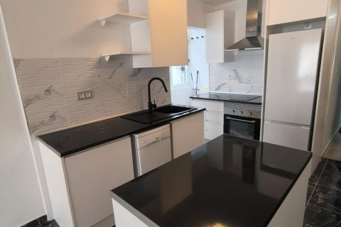 Apartamento en venta Torrevieja, Alicante, España 3 dormitorios, 118 m2 No. 137646 - foto 12