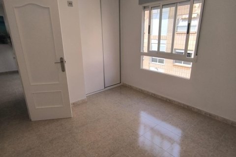 Apartamento en venta Torrevieja, Alicante, España 3 dormitorios, 118 m2 No. 137646 - foto 14