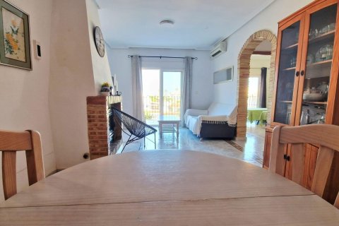House for sale Alicante, Spain 3 bedrooms, 100 sq.m. No. 137647 - photo 5