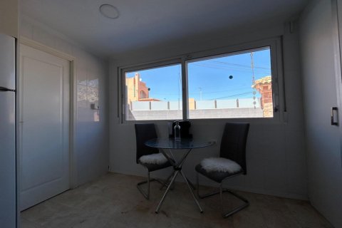 Villa for sale Torrevieja, Alicante, Spain 5 bedrooms, 105 sq.m. No. 137644 - photo 23