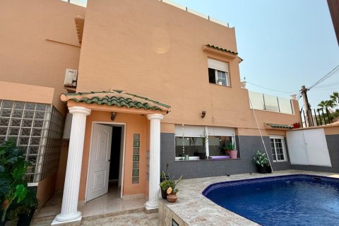 Villa for sale Torrevieja, Alicante, Spain 5 bedrooms, 105 sq.m. No. 137644 - photo 1