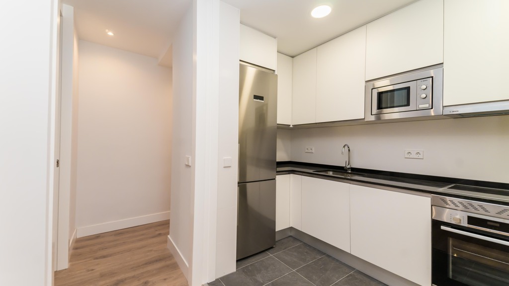 Apartment à Madrid, Espagne 3 chambres, 150 m2 No. 178268