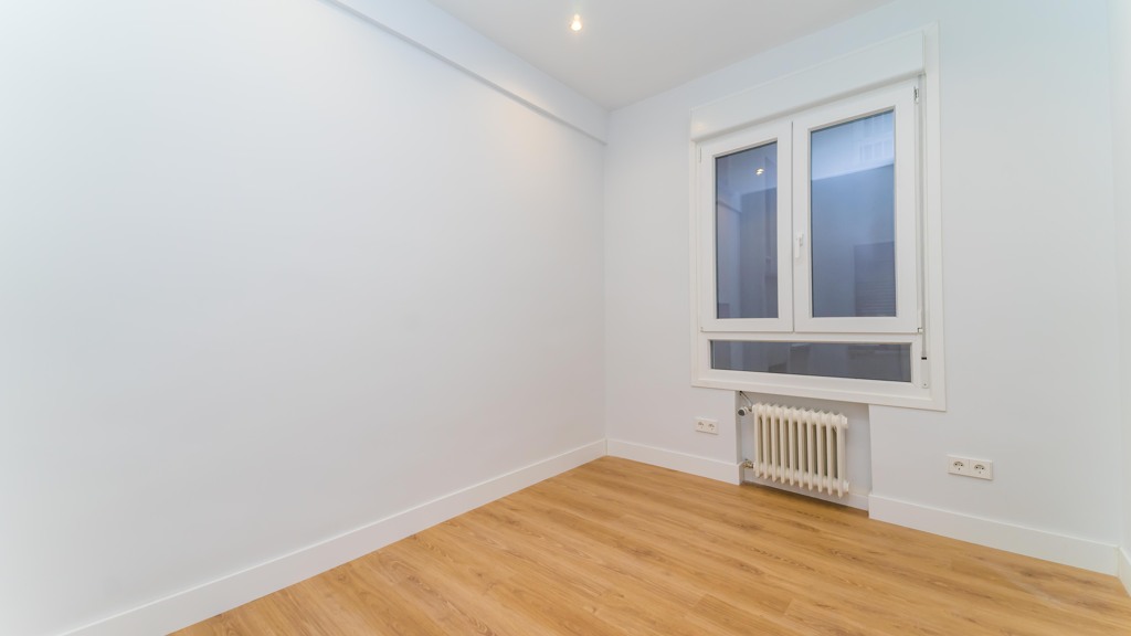Apartment à Madrid, Espagne 3 chambres, 150 m2 No. 178268