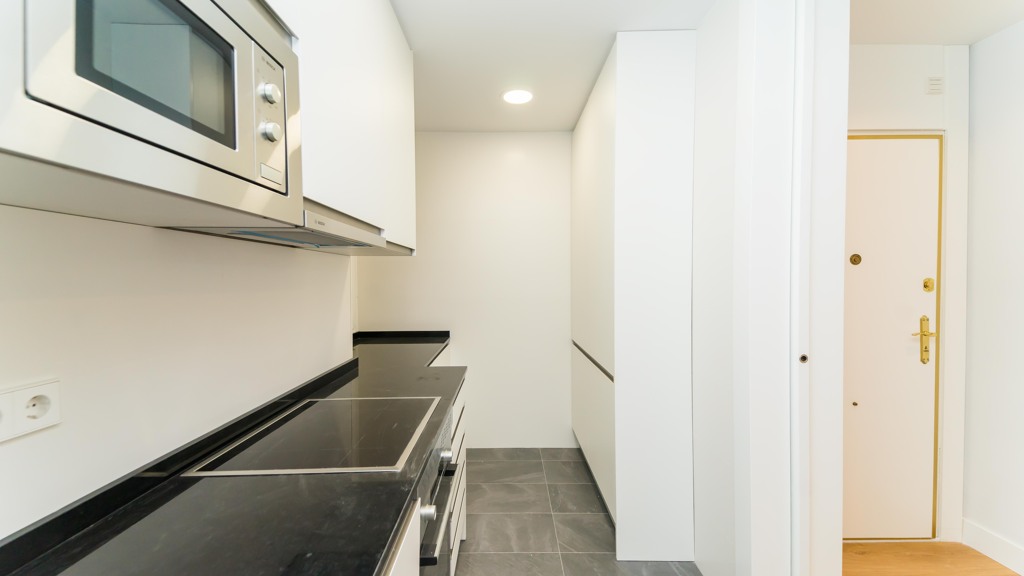 Apartment à Madrid, Espagne 3 chambres, 150 m2 No. 178268