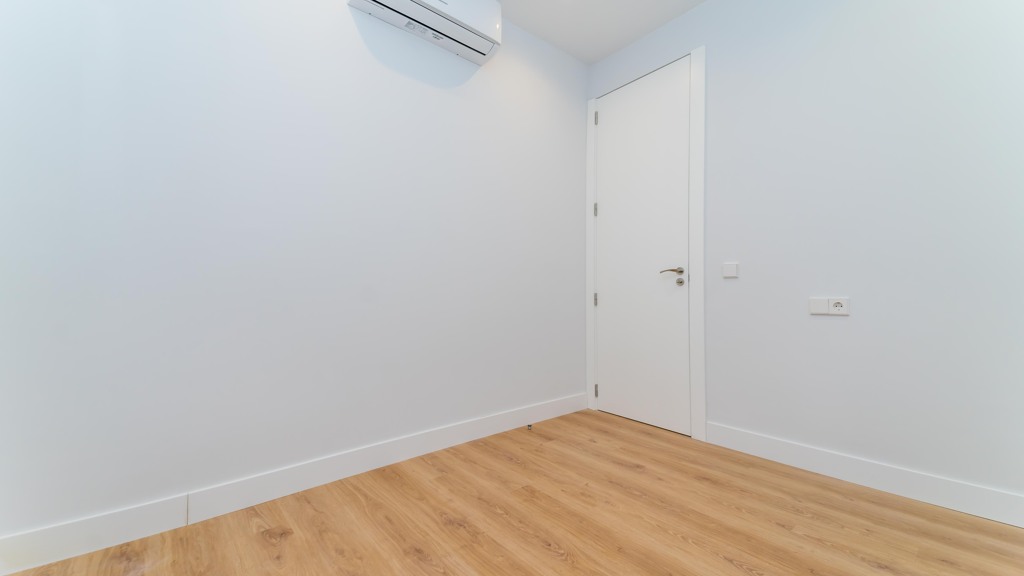 Apartment à Madrid, Espagne 3 chambres, 150 m2 No. 178268