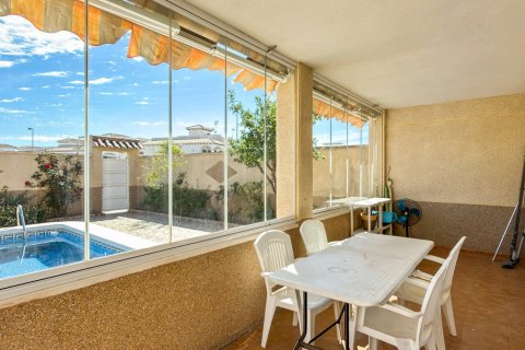 Huoneisto myytävänä Alicante, Espanja, 3 makuuhuonetta, 102 m2 No. 189471 - kuva 10
