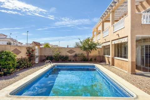 Huoneisto myytävänä Alicante, Espanja, 3 makuuhuonetta, 102 m2 No. 189471 - kuva 30