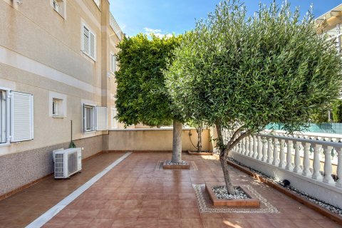 Huoneisto myytävänä Alicante, Espanja, 3 makuuhuonetta, 102 m2 No. 189471 - kuva 17