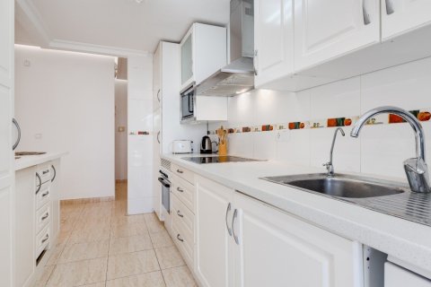 Huoneisto myytävänä Alicante, Espanja, 3 makuuhuonetta, 102 m2 No. 189471 - kuva 18
