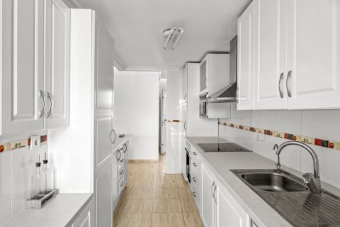 Huoneisto myytävänä Alicante, Espanja, 3 makuuhuonetta, 102 m2 No. 189471 - kuva 7