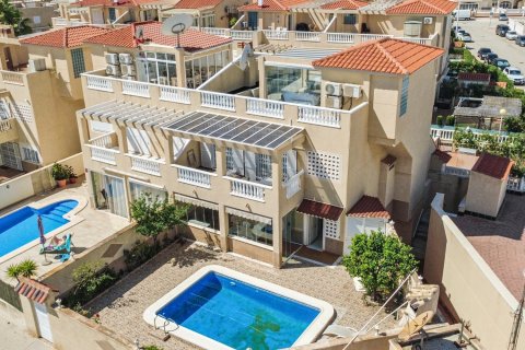 Huoneisto myytävänä Alicante, Espanja, 3 makuuhuonetta, 102 m2 No. 189471 - kuva 2
