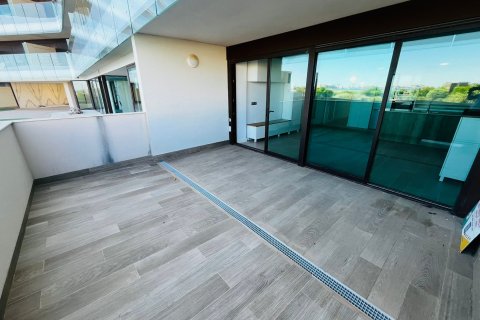 Apartamento en venta en La Manga del Mar Menor, Murcia, España 2 dormitorios, 105 m2 No. 189469 - foto 2