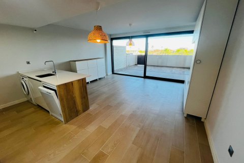 Apartamento en venta en La Manga del Mar Menor, Murcia, España 2 dormitorios, 105 m2 No. 189469 - foto 4