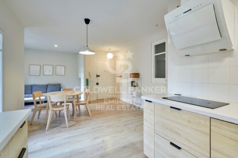 Apartamento en venta en Barcelona, España 4 dormitorios, No. 157178 - foto 11