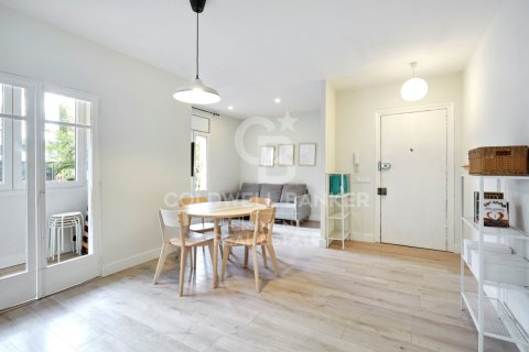 Apartamento en venta en Barcelona, España 4 dormitorios, No. 157178 - foto 5