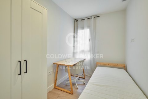 Apartamento en venta en Barcelona, España 4 dormitorios, No. 157178 - foto 27