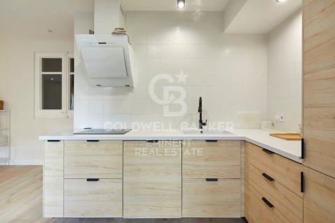Apartamento en venta en Barcelona, España 4 dormitorios, No. 157178 - foto 10