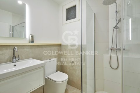 Apartamento en venta en Barcelona, España 4 dormitorios, No. 157178 - foto 19