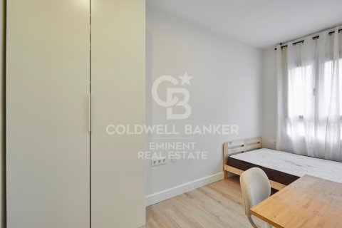 Apartamento en venta en Barcelona, España 4 dormitorios, No. 157178 - foto 20