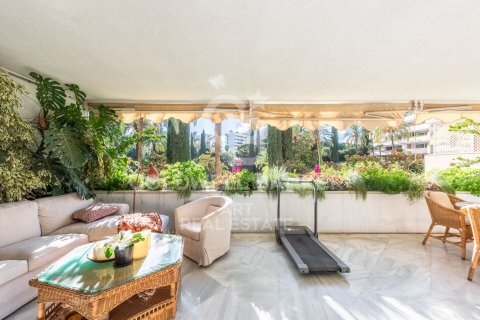 Apartamento en Marbella, Málaga, España 3 dormitorios, 224 m2 No. 157175