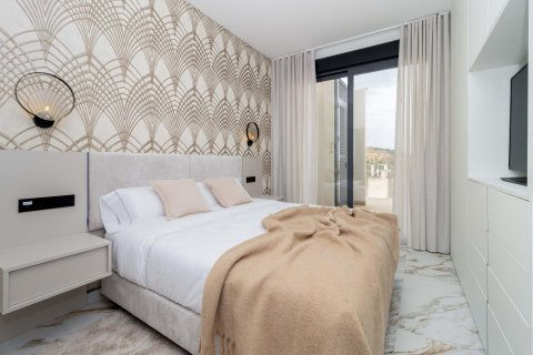 Apartment for sale in Guardamar del Segura, Alicante, Spain 3 bedrooms, 126 sq.m. No. 156093 - photo 17