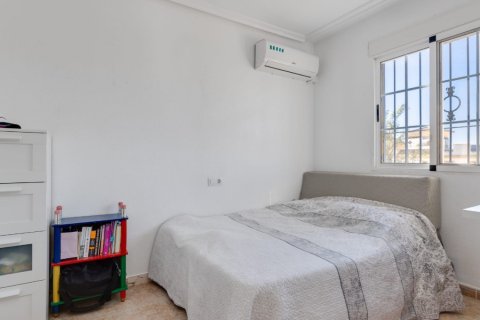 Townhouse zum Verkauf in Torrevieja, Alicante, Spanien 3 Schlafzimmer, 90 m2 Nr. 156094 - Foto 18