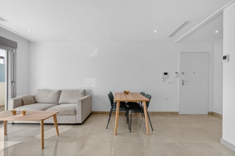 Apartment à vendre à Alicante, Espagne, 2 chambres, 70 m2 No. 156096 - photo 6