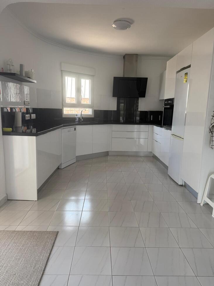 Villa en Ciudad Quesada, Alicante, España 3 dormitorios, 266 m2 No. 195258