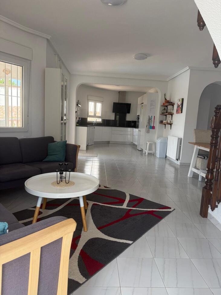 Villa en Ciudad Quesada, Alicante, España 3 dormitorios, 266 m2 No. 195258