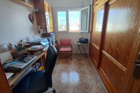 Lägenhet till salu i Torrevieja, Alicante, Spanien 3 sovrum, 101 kvm. Nr. 195263 - foto 26