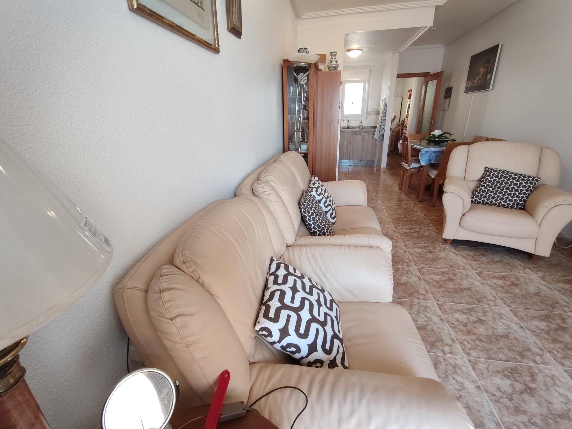 Apartment in Torrevieja, Alicante, Spain 3 bedrooms, 101 sq.m. No. 195263