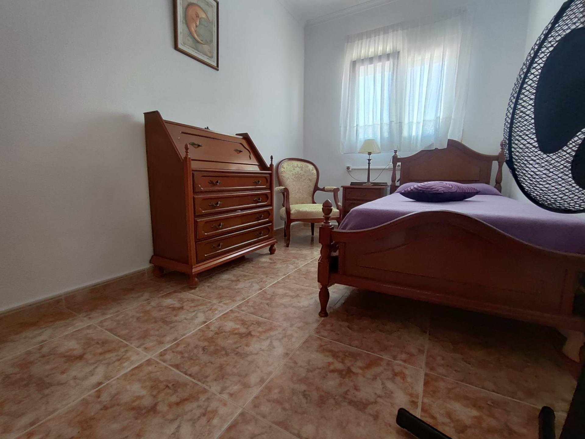 Apartment in Torrevieja, Alicante, Spain 3 bedrooms, 101 sq.m. No. 195263