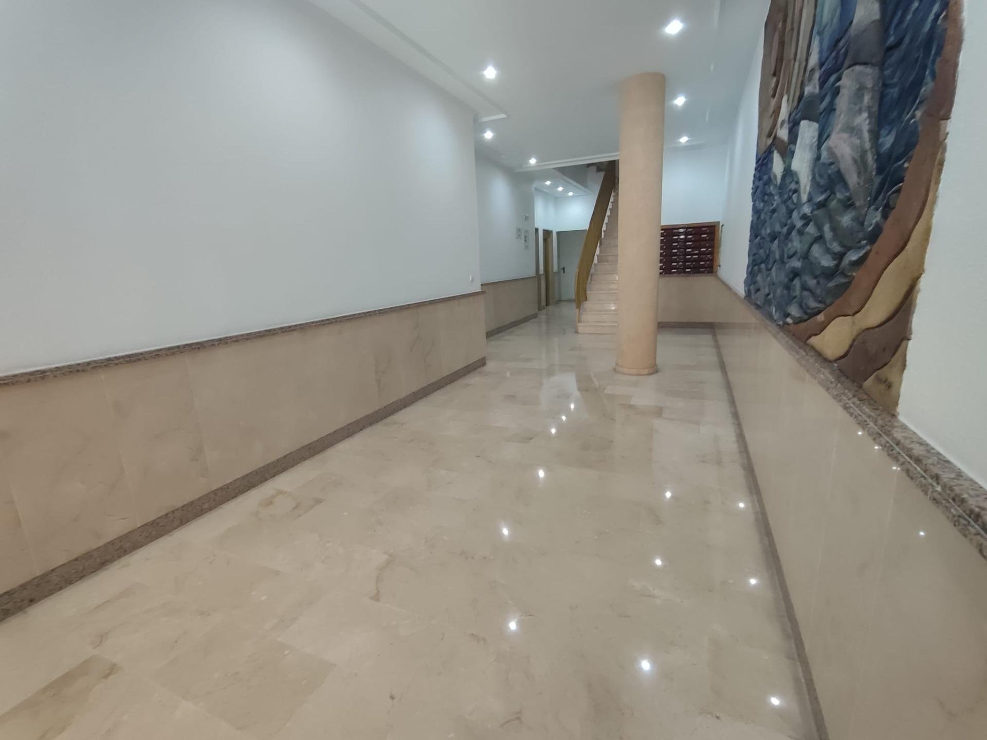 Apartment in Torrevieja, Alicante, Spain 3 bedrooms, 101 sq.m. No. 195263