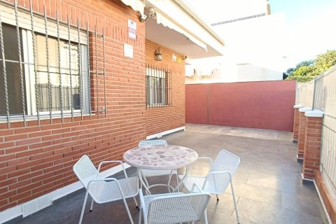 Townhouse for sale in San Pedro del Pinatar, Murcia, Spain 3 bedrooms, 240 sq.m. No. 195261 - photo 8