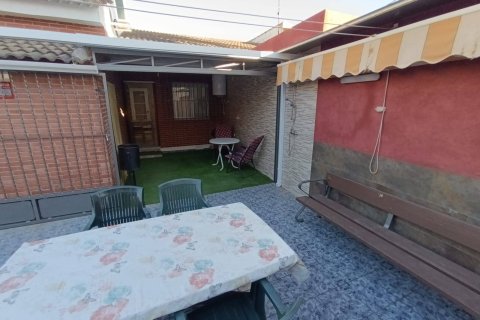 Townhouse for sale in San Pedro del Pinatar, Murcia, Spain 3 bedrooms, 240 sq.m. No. 195261 - photo 12